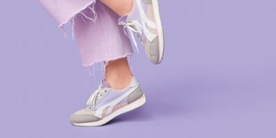 Jaké dámské tenisky jsou nejvíce trendy pro jaro/léto 2026? Vyhrává jednoduchost a výrazné kontrasty