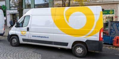 Konec posílání naslepo: Pošta přidala sledování i k obyčejným zásilkám do zahraničí