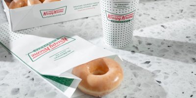 Praha může získat nový hit z Ameriky. Po Five Guys a Popeyes se do Česka chystá další fast food Krispy Kreme