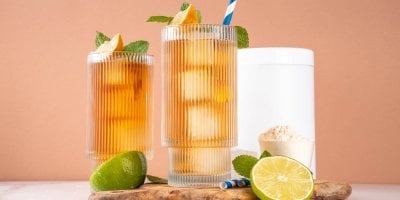 Protein, který chutná jako limonáda. Clear whey láká na lehkost, ale zázrak to není