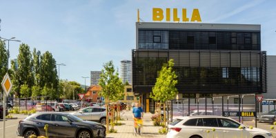 Velké supermarkety mění na léto otvírací dobu. Někde zkrátí, jinde prodlouží