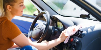 Volant otřete, ale kufr často ignorujete. Odborníci ukázali nejšpinavější místa v autě