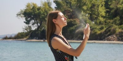 Redakční test SPF mlh: Levná za 70 Kč překvapila, vítěz ale nejlépe fungoval i přes make-up