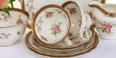 Porcelán po babičce jako rodinný poklad? Ne vždy, v mnoha případech je zdrojem jedovatého olova