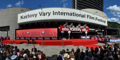 Kolik stojí den na festivalu ve Varech? Za jídlo a pití jsme nechali téměř 1 500 Kč