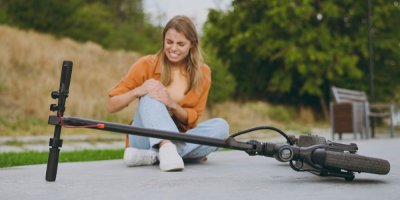 Decathlon stahuje elektrokoloběžky kvůli vážné bezpečnostní vadě. Prodávaly se skoro dva roky