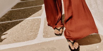 Kalhoty ze Zary dostaly přezdívku death pants. Ženy v nich padají, některé skončily se zlomeninami