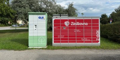 Výdejní box na vlastním pozemku může vydělávat tisíce měsíčně. Firmy teď hledají nová místa