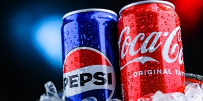 Zaměstnankyně Coca-Coly chtěla prodat tajemství Pepsi. Nabídka skončila v rukou FBI