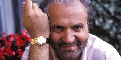 Gianniho Versace zastřelili před domem. Pachatel zemřel dřív, než stanul před soudem