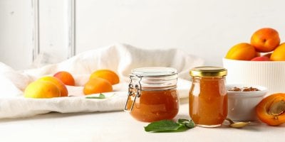 Poctivá meruňková marmeláda bez želírovacího cukru: Stačí ovoce, cukr a citron