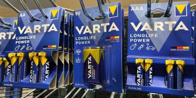 Varta v insolvenci: Zmizí její baterie z obchodů? Jeden z největších zákazníků přešel ke konkurenci