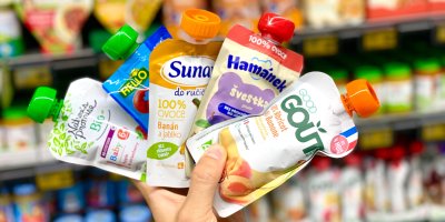 Dětské ovocné kapsičky v supermarketu