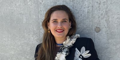 Módní kousek lze vytvořit i ze zbytků. „Originalita nemusí vznikat od začátku,“ říká Kristýna Martinková