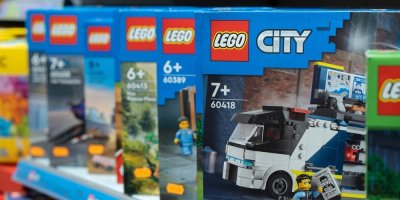 Manažerka LEGO kradla stavebnice i peníze. Pak zapálila sklady v nákupním centru