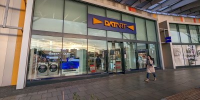 DATART stahuje nebezpečný detektor kouře Tesla. Při požáru nemusí včas varovat, zákazníkům vrací peníze