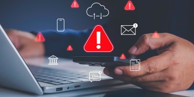 Zkontrolujte si účty za telefon. Českem se šíří podvod s SMS zprávami za 99 Kč