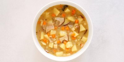 Rychlý oběd: Vydatná bramboračka podle Cuketky, která zasytí a uvaříte ji za pár korun