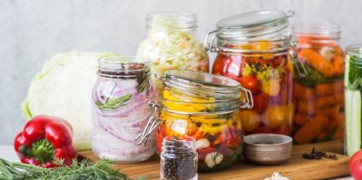 8 důvodů, proč byste měli začít doma kvasit zeleninu