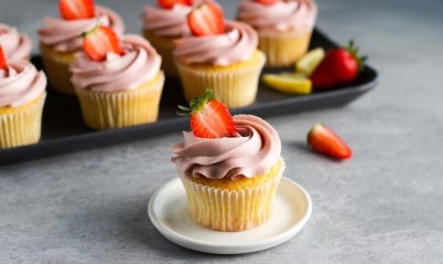 Jahodové cupcakes