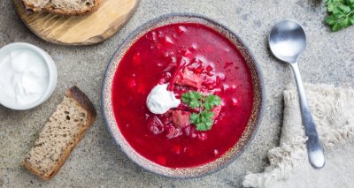 Boršč s hovězím masem