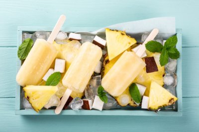 Veganské piña colada nanuky