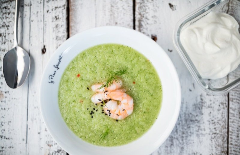 Orientální okurková polévka