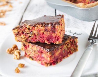 Buchta z červené řepy