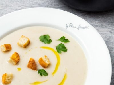 Polévka z černého kořene