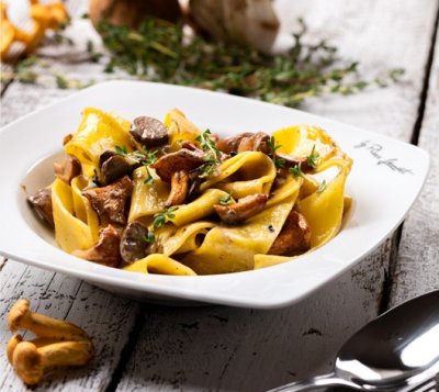 Houbové ragú s domácími nudlemi