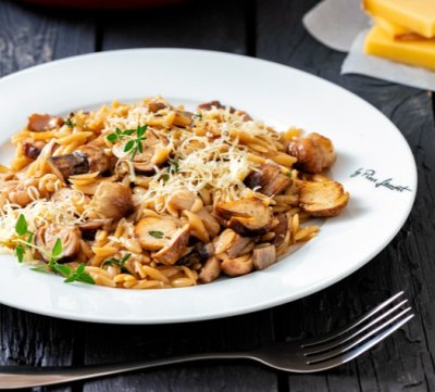 Pastasotto s hříbky a bílým vínem