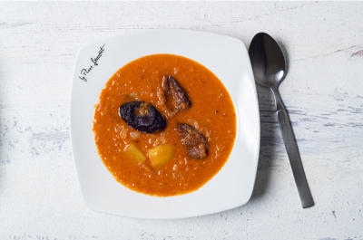 Zelňačka se sušenými švestkami