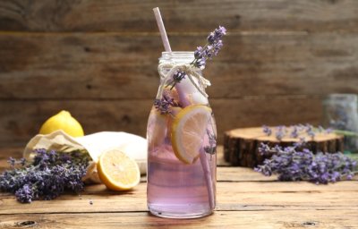 Levandulová limonáda