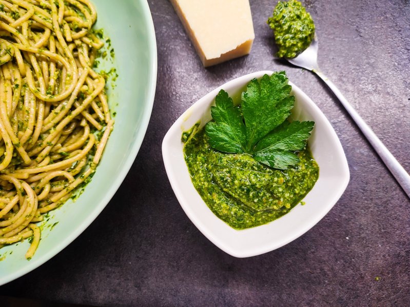 Petrželové pesto