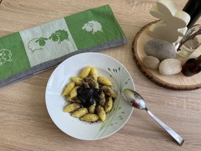 Šlíšky s povidly a mákem