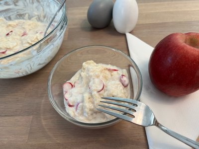 Ředkvičkový salát s jablkem