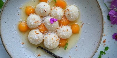 Ricottové knedlíčky s kokosem a meruňkami