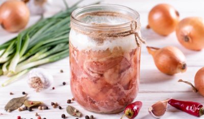 Vepřové maso v sádle