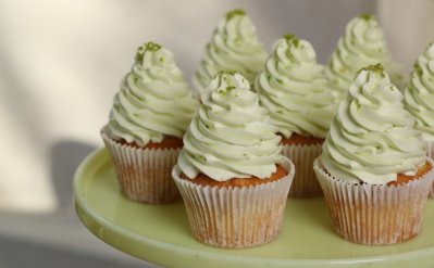 Matcha cupcaky s krémem z bílé čokolády
