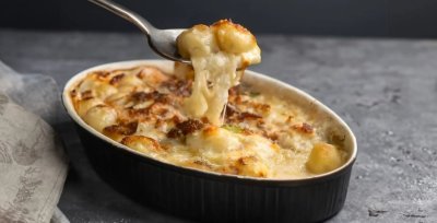 Zapečené cibulové gnocchi