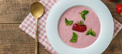 Jahodová studená polévka s proseccem
