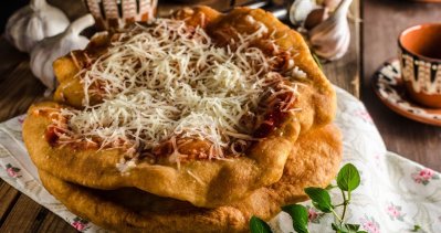 Langoše ze zakysané smetany