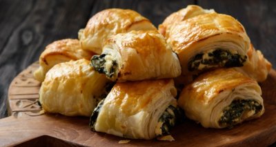 Závin se špenátem a nivou