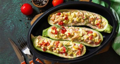 Pečené cukety plněné tarhoňou a kozím sýrem