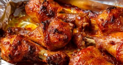 Kuřecí sladkokyselé paličky ve slanině