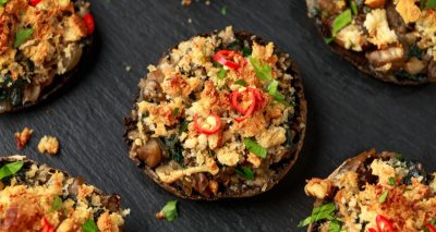 Plněné žampiony na grilu