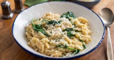 Citronové orzo se špenátem