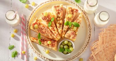 Angreštová bublanina s máslovou posypkou