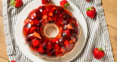 Nepečená ovocná bábovka