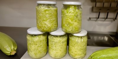 Zavařená cuketa na způsob zelí
